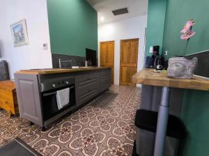 Appartement climatisé à deux pas des remparts