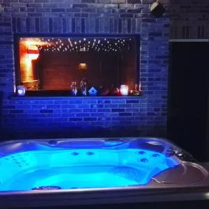 Vakantievilla House of Wellness met jacuzzi, sauna, zwembad - Limburg tot 10 personen - 贝灵恩