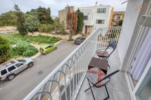 Charming 3BR Apt with City Views & WIFI in Swieqi by 360 Estates