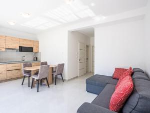 Apartment Sunny Pool by Interhome