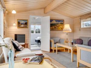 Holiday Home Ung - 650m to the inlet by Interhome