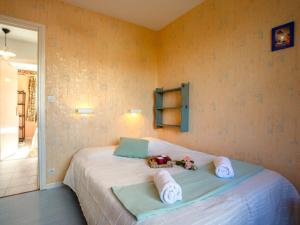 Maisons de vacances Holiday Home La Bruyere by Interhome : photos des chambres