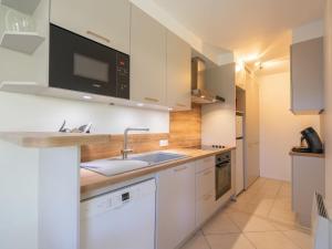 Appartements Apartment Residence de Mons by Interhome : photos des chambres