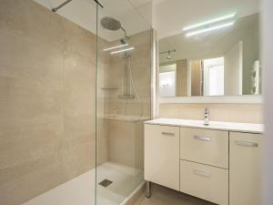 Appartements Apartment Residence de Mons by Interhome : photos des chambres