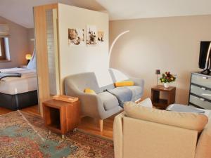 Holiday Home Erika`s Häuschen by Interhome