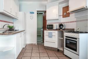 Apto piscina y jardin privado