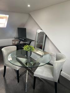 Modern Studio Flat In A Guest House In Basildon