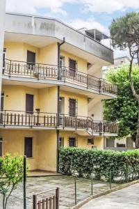 Apartment Casa Lucia-2 by Interhome