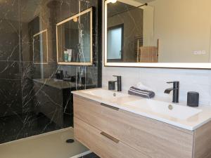 Maisons de vacances Holiday Home Ty Heol by Interhome : photos des chambres