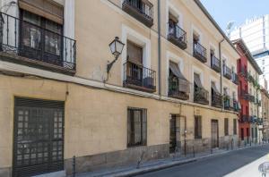 AH - Malasaña centro - Piso amplio y luminoso