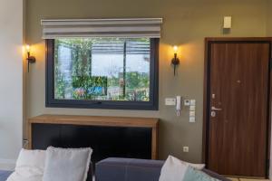 F & B Villa Collection - Neoi Epivates