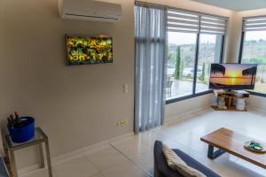 F & B Villa Collection - Neoi Epivates