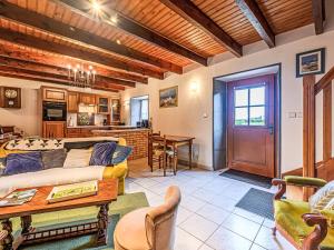 Holiday Home Maison de Kerguen by Interhome