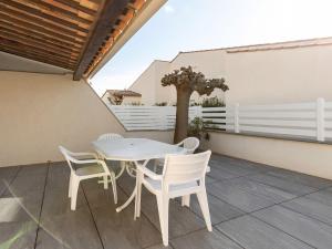 Holiday Home Perles du Soleil by Interhome