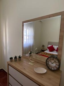 The Red Oasis - Luxury Villa