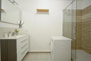 Appartements Parking, balcon, vue jardin a 5 minutes du metro : photos des chambres