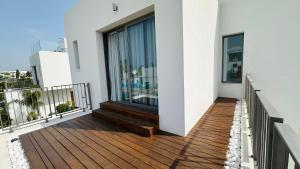Luxury 4 bdr Villa Nerida