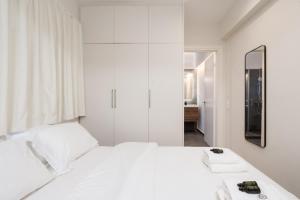 Quiet Studio In The Heart of Athens