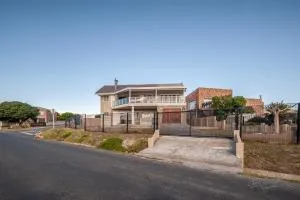 85 on De Villiers Street - 德克尔德斯