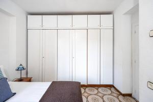 2 Bdr Apt In Cornella 5 Mins Form The Metro