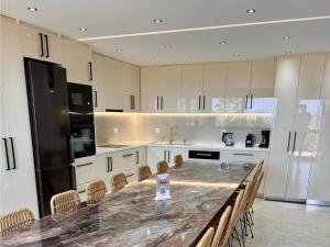 Villa Halepi by PosarelliVillas