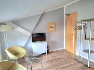 Haltestelle - Private Zimmervermietung Röbel Müritz