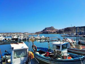 Mes'e Làmpadas img29