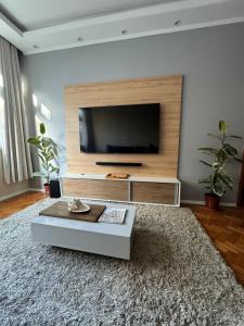 Elegância e Conforto na Tijuca 3 Quartos em Localização Premium