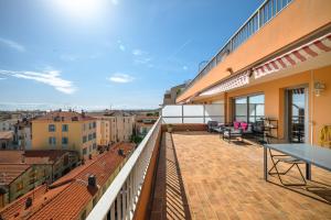 Appartements 'L'Alicante proche' gare, terrasse, vue mer : photos des chambres