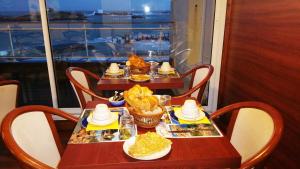 Hotels Hotel De La Mer : photos des chambres