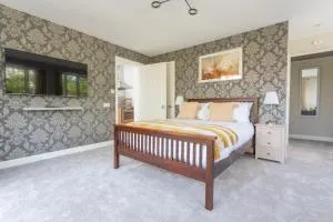 Robins Perch, Bramhall - Handforth