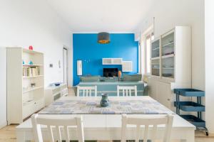 The Window On The Sea - Amazing Penthouse on the Beach