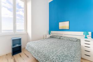 The Window On The Sea - Amazing Penthouse on the Beach