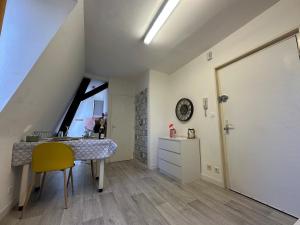 Appartements Calvaire charmant studio renove proche gare : photos des chambres