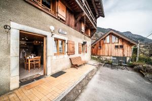Appartements Gite La Ferme de la plaigne : Appartement Supérieur 2 Chambres 