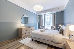 Opera # Louvre # PalaisRoyal # Académiefrançaise # AC