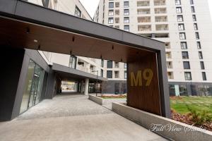 FullView Studio DeLuxe, PLUS Free Underground Parking