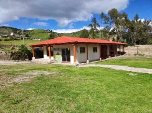 Turismo Comunitario Quilotoa Ñan Guayama Grande - Chugchilano