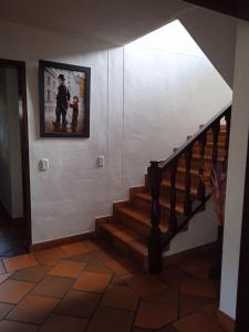 La Esperanza, Mesa de los santos