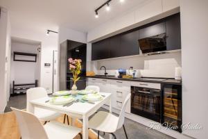 FullView Studio DeLuxe, PLUS Free Underground Parking