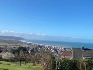 Beautiful F3, sea view, panoramic