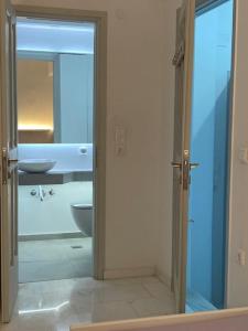 Aegean Bliss - Stylish Stay in Agios Stefanos