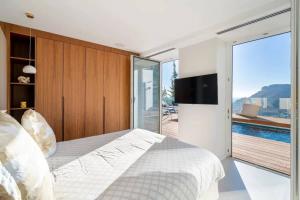 Villa de luxe avec vue panoramique sur la mer et Monaco