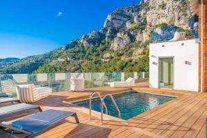 Villas Villa de luxe avec vue panoramique sur la mer et Monaco : photos des chambres