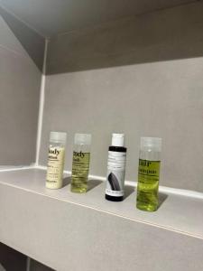 Modern Athens Apartment - Close to Metro