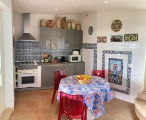 En-suite Triple Room-Giardino A Mare