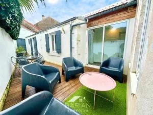 Agréable Maison Typique Fourasine - Hyper Centre - Yves