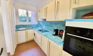 Appartements L-Evasion Luxury Apartment Stunning Sea View - Swimming Pool - Parking : photos des chambres