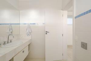 Casa com vista para o mar em Ilha Bela