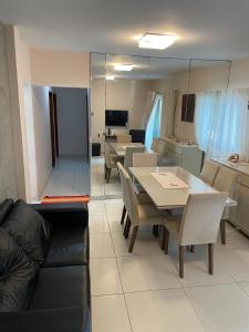 LATINoAMÉRICA I Apt 3 Quartos I 2 Varandas I 2WC I 1min da Praia